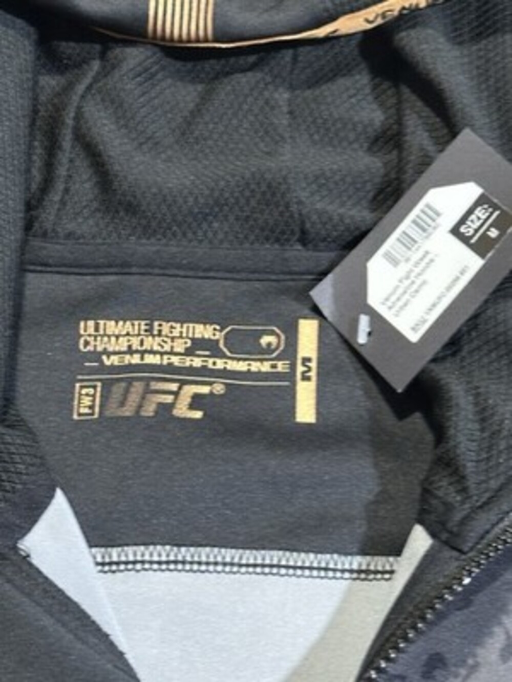 UFC Adrenaline by Venum Fight NightMen’s Walkout HoodieChampion NWT Size M - Picture 6 of 16